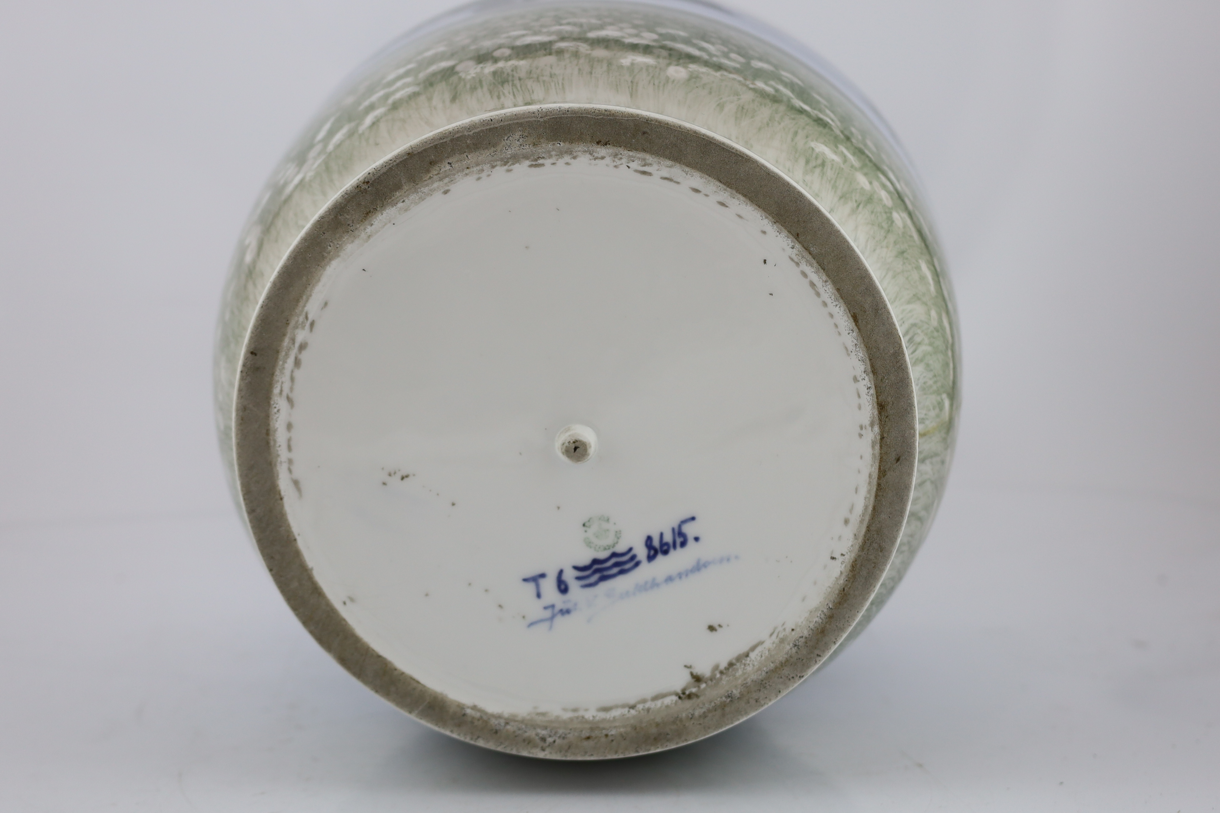 A large Royal Copenhagen jardiniere, 1920s